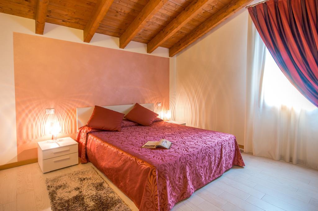 Agriturismo Ca' La Pergola Lugagnano Kültér fotó