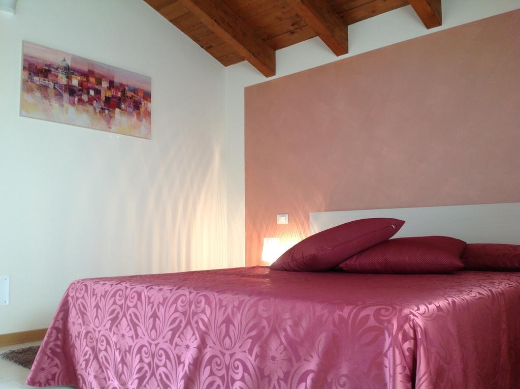Agriturismo Ca' La Pergola Lugagnano Szoba fotó